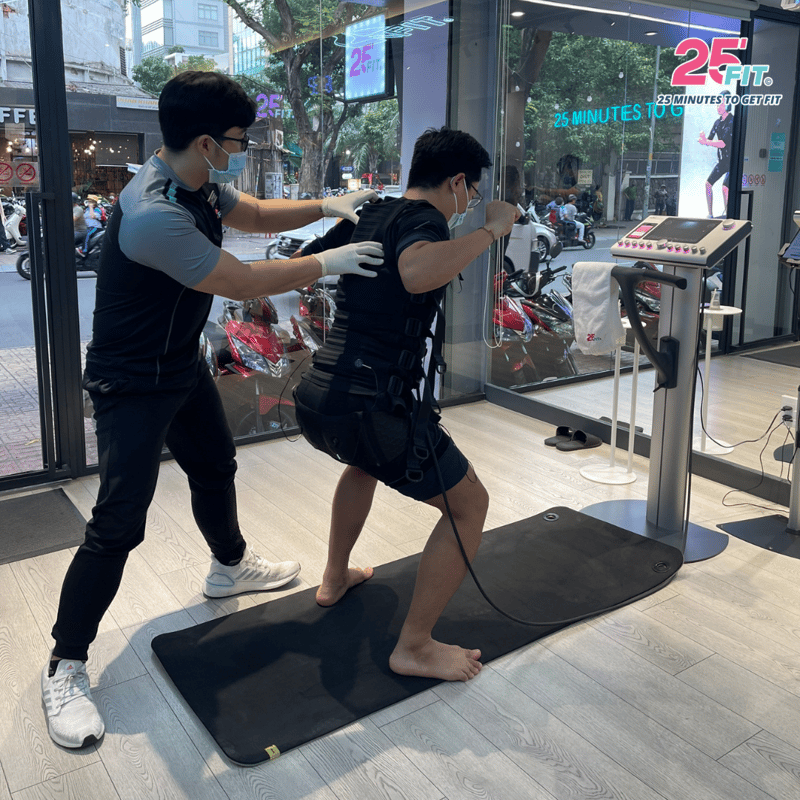 tap-luyen-ems-training