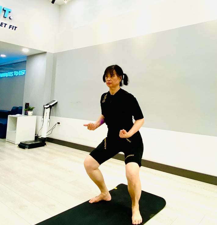 Hội viên 65 tuổi giảm đau mỏi sau 7 tháng tập EMS Training