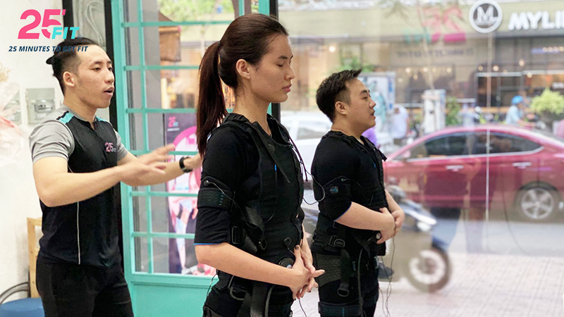 Trung-quan-idol-va-cao-thien-trang-tap-luyen