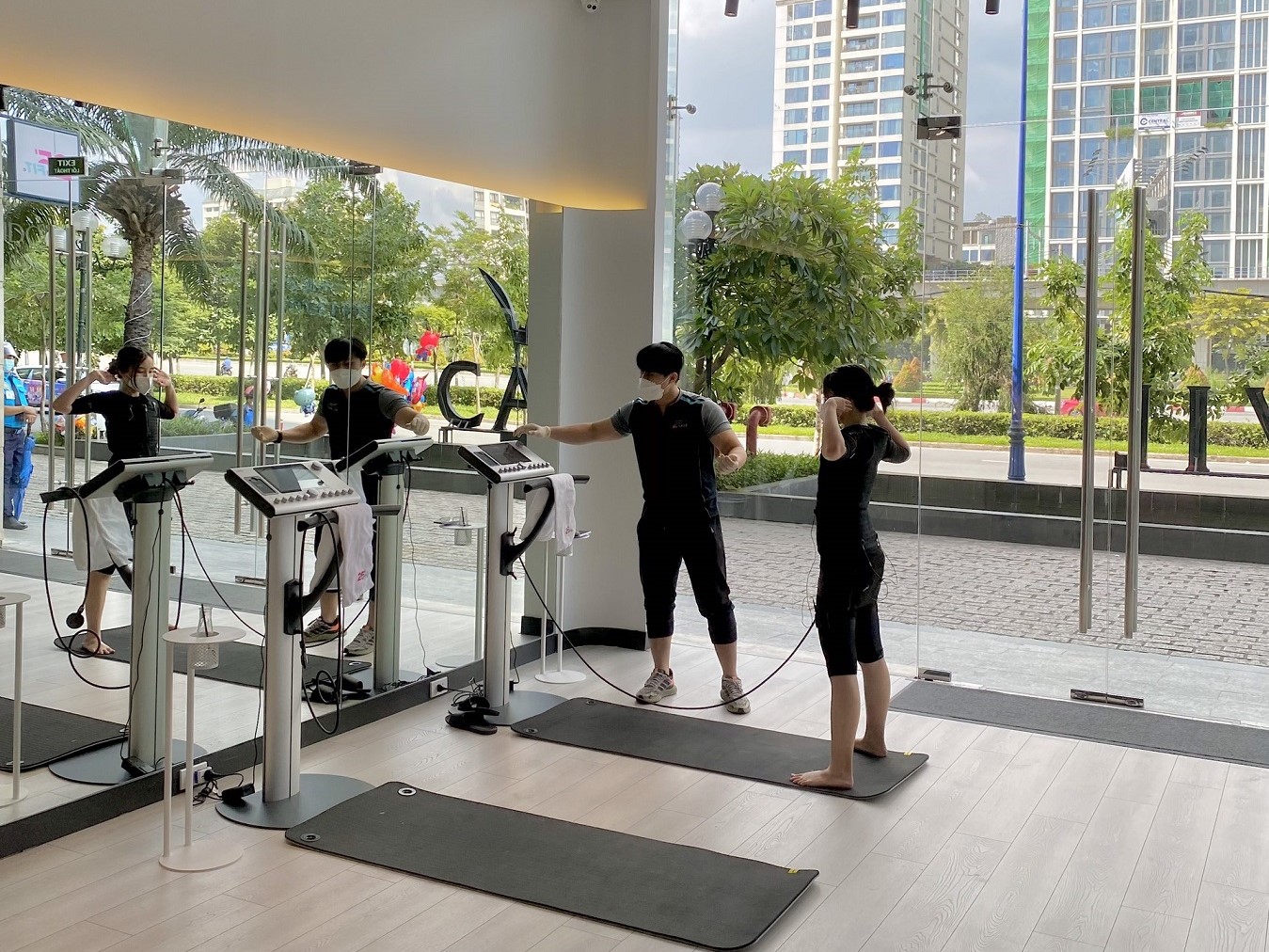 khai-truong-25-fit-cantavil
